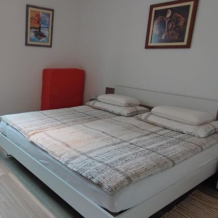 Apartma Kuhar كْرانْيِسكا غورا المظهر الخارجي الصورة